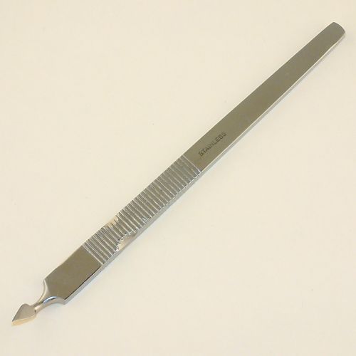 Cuticle Pusher with point