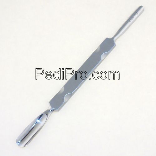Cuticle Scalar - double, squared handle